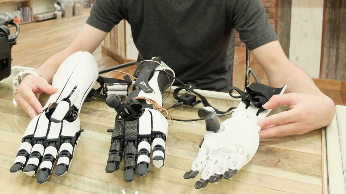 3D-printable robotic arm? 30